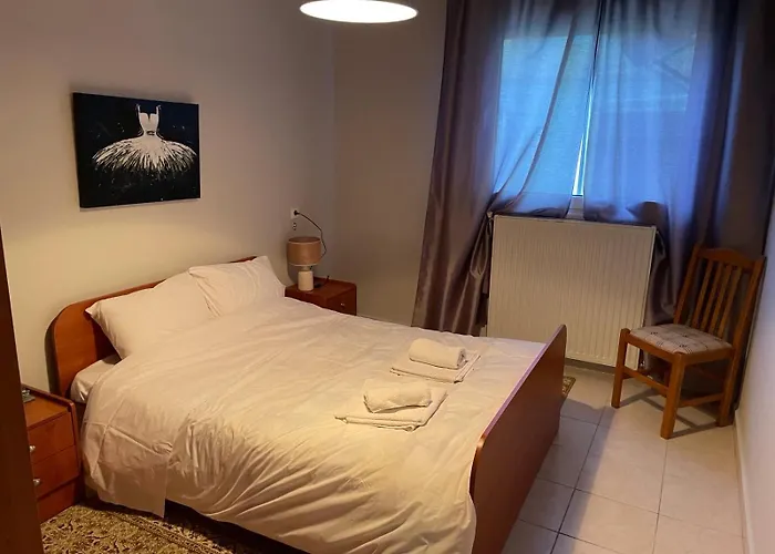 ο φοινικασ στην καστορια Apartmán Kastoria